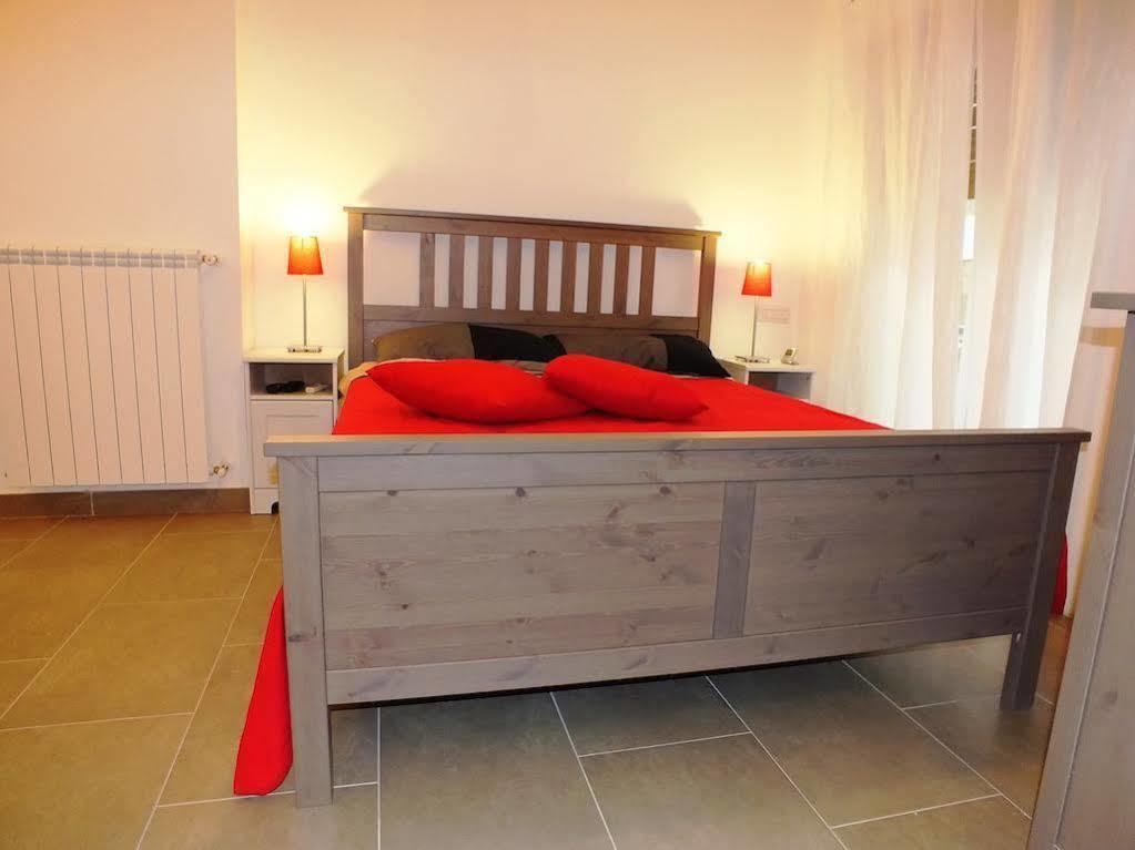 Romantic Holiday Rome B&B Phòng bức ảnh